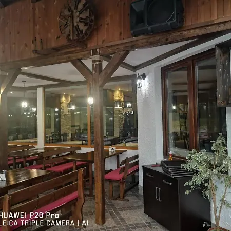 Hotel Ribkata Family 3*